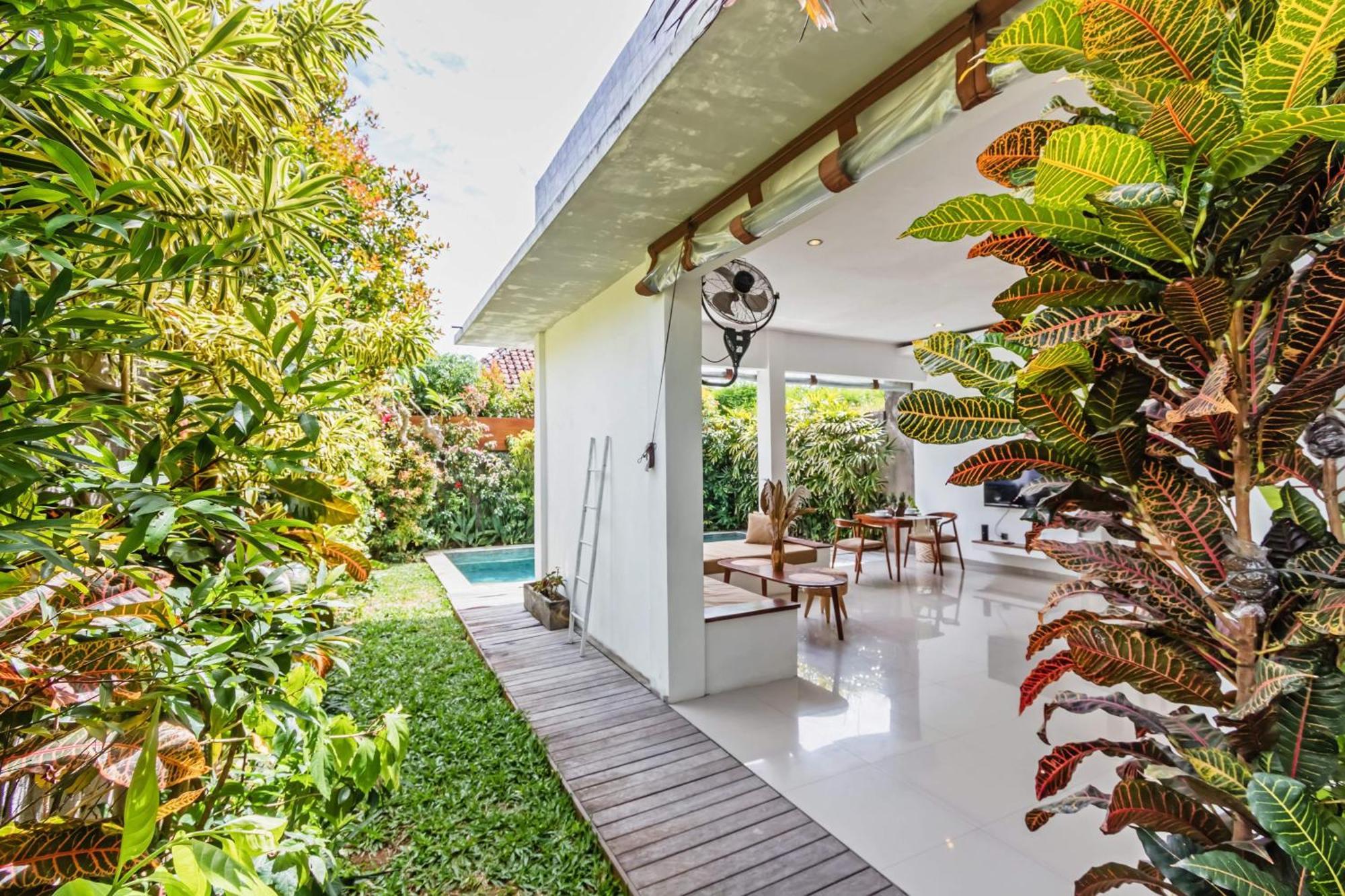 Villa Adorable 1br In The Heart Of Seminyak